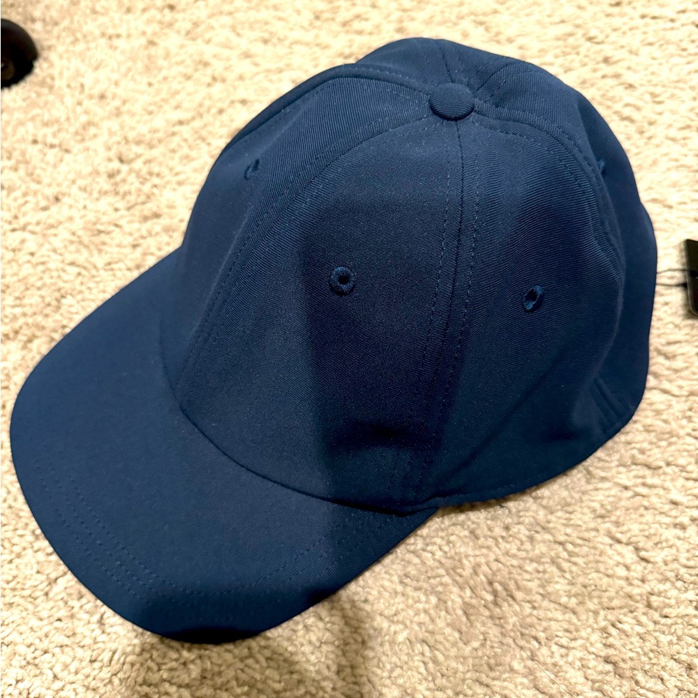 Lululemon On the Fly Cap
